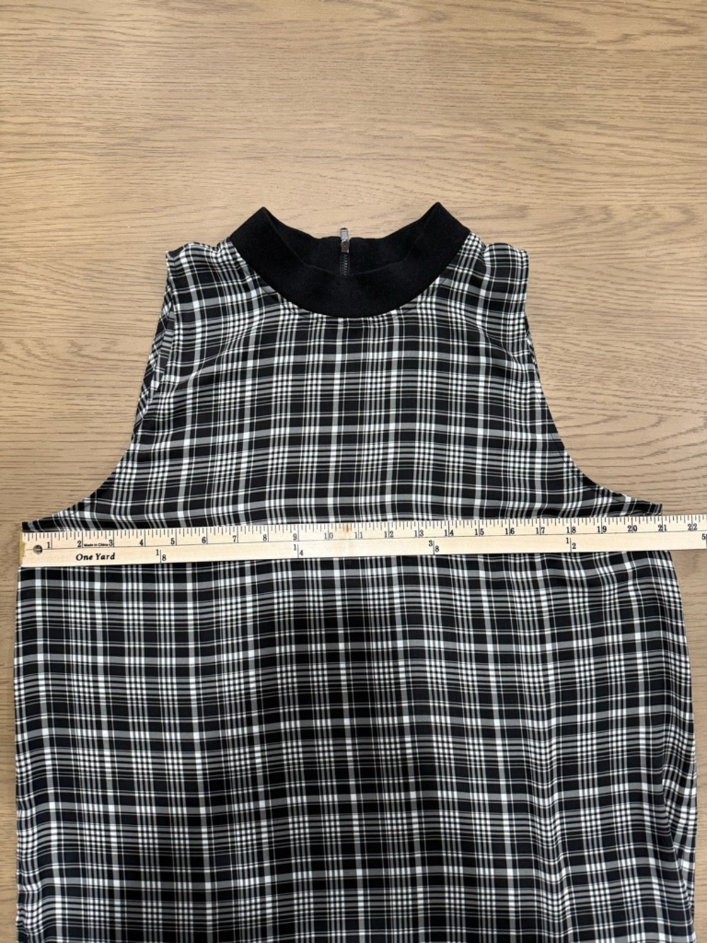 LOFT Plaid Sleeveless Blouse Mock Neck Zip Back Career Chic Preppy Chiffon Large - Picture 10 of 12
